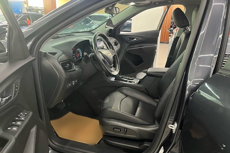 Used Chevrolet Equinox 2022 535T Chijie Edition Interior 4