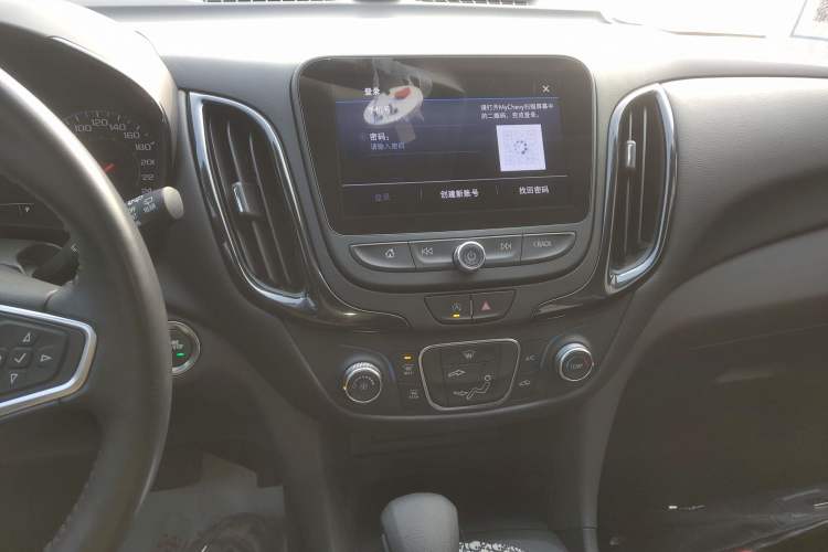 Used Chevrolet Equinox 2022 535T Chijie Edition Audio And AC Panel