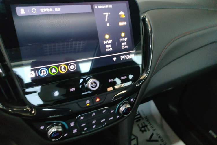 Used Chevrolet Equinox 2022 Mild Hybrid 550T RS Four-Wheel Drive Intelligent Guardian Edition Audio And AC Panel