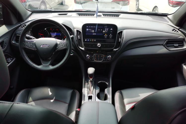 Used Chevrolet Equinox 2022 Mild Hybrid 550T RS Smart Boundary-Setting Edition Center Console
