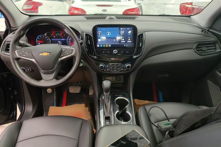 Used Chevrolet Equinox 2022 535T YuJie Edition Center Console