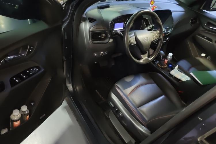 Used Chevrolet Equinox 2022 Mild Hybrid 550T RS Four-Wheel Drive Intelligent Guardian Edition Driver Seat
