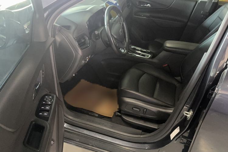 Used Chevrolet Equinox 2022 535T YuJie Edition Driver Seat