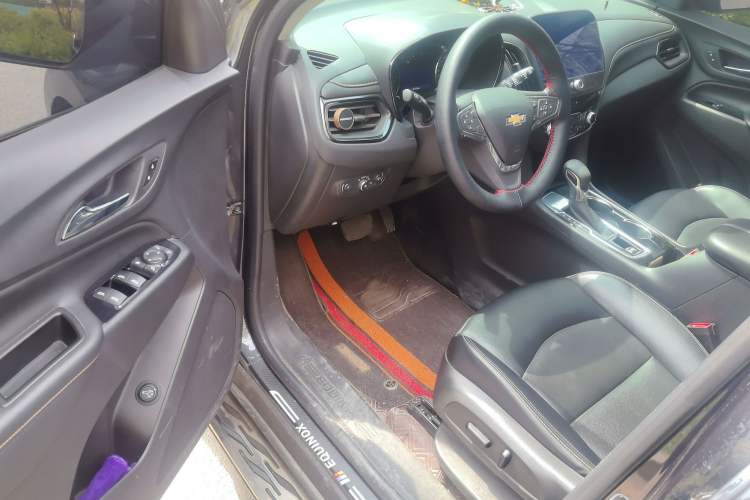 Used Chevrolet Equinox 2022 535T YuJie Edition Driver Seat