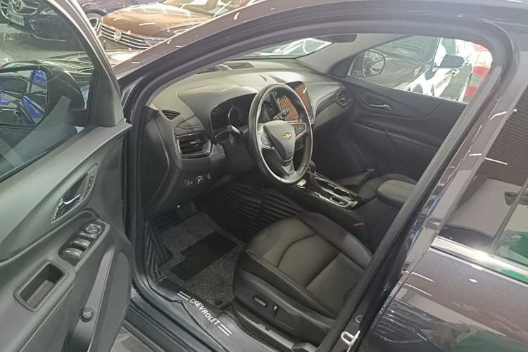 Used Chevrolet Equinox 2022 535T YuJie Edition Driver Seat
