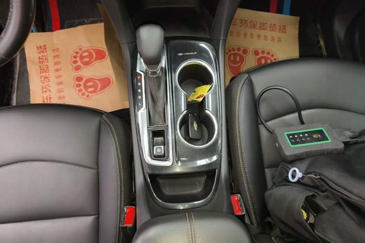 Used Chevrolet Equinox 2022 535T YuJie Edition Gear Lever