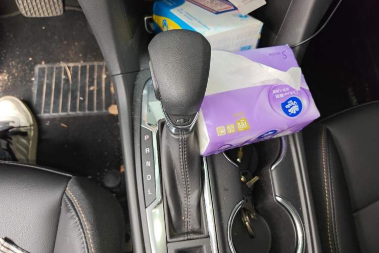 Used Chevrolet Equinox 2022 535T Chijie Edition Gear Lever
