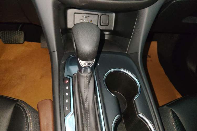 Used Chevrolet Equinox 2022 535T Chijie Edition Gear Lever