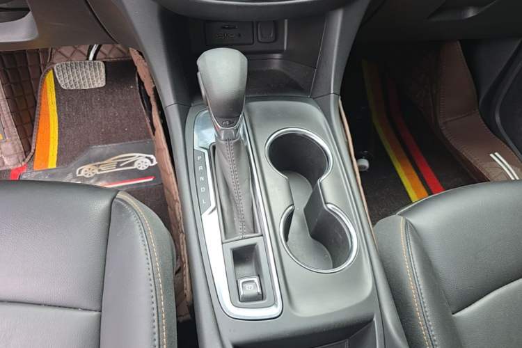 Used Chevrolet Equinox 2022 535T Chijie Edition Gear Lever