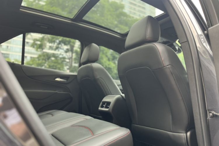 Used Chevrolet Equinox 2022 Mild Hybrid 550T RS Four-Wheel Drive Intelligent Guardian Edition Interior 2