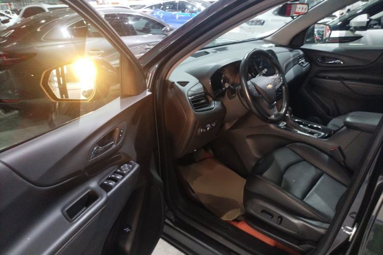 Used Chevrolet Equinox 2022 535T YuJie Edition Interior 3