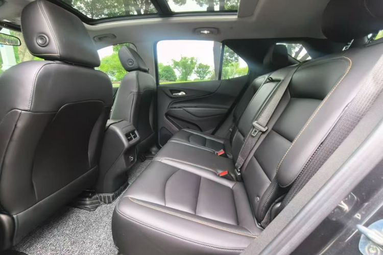Used Chevrolet Equinox 2022 535T YuJie Edition Interior 4