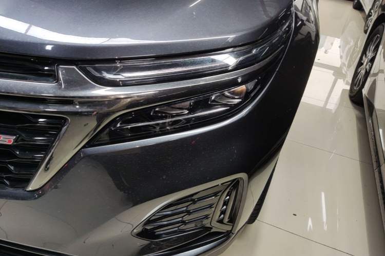 Used Chevrolet Equinox 2022 Mild Hybrid 550T RS Four-Wheel Drive Intelligent Guardian Edition Left Front Headlight