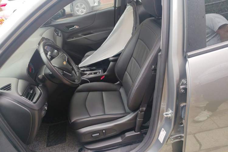 Used Chevrolet Equinox 2022 535T Chijie Edition Left Front Seat