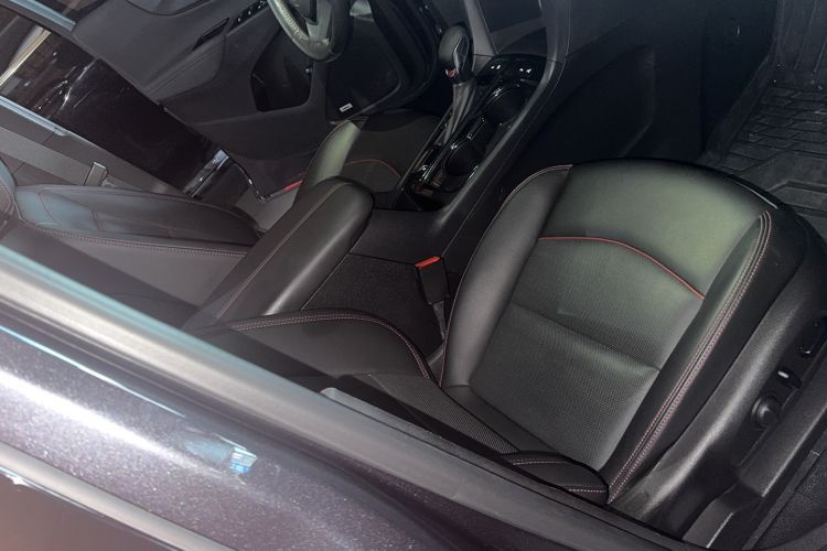 Used Chevrolet Equinox 2022 Mild Hybrid 550T RS Four-Wheel Drive Intelligent Guardian Edition Left Front Seat