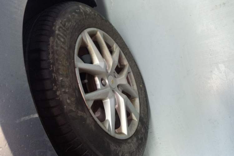 Used Chevrolet Equinox 2022 535T Chijie Edition Left Front Wheel Hub