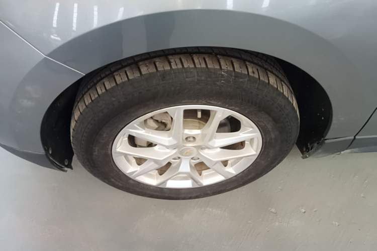 Used Chevrolet Equinox 2022 535T Chijie Edition Left Front Wheel Hub