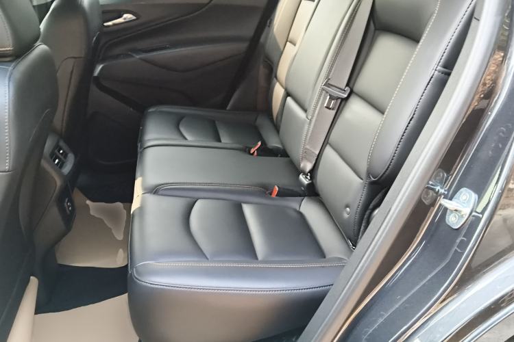 Used Chevrolet Equinox 2022 535T Chijie Edition Left Rear Seat