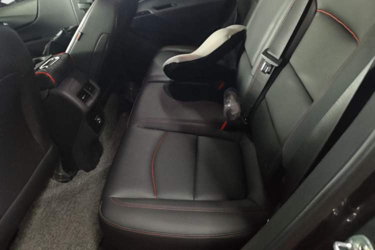 Used Chevrolet Equinox 2022 Mild Hybrid 550T RS Smart Boundary-Setting Edition Left Rear Seat