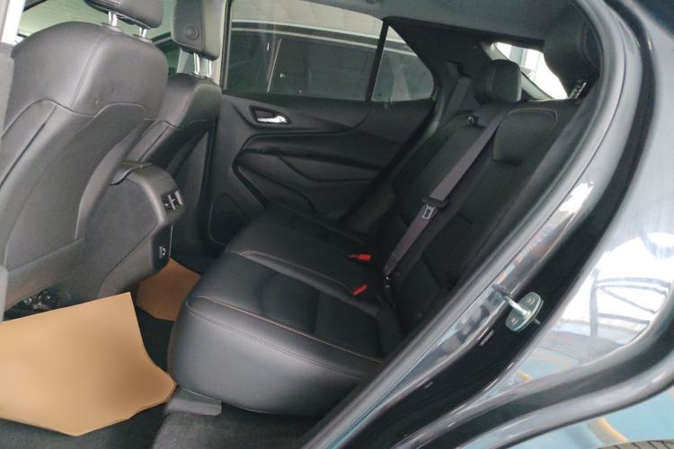 Used Chevrolet Equinox 2022 535T Chijie Edition Left Rear Seat