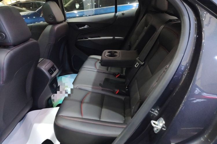Used Chevrolet Equinox 2022 Mild Hybrid 550T RS Four-Wheel Drive Intelligent Guardian Edition Left Rear Seat