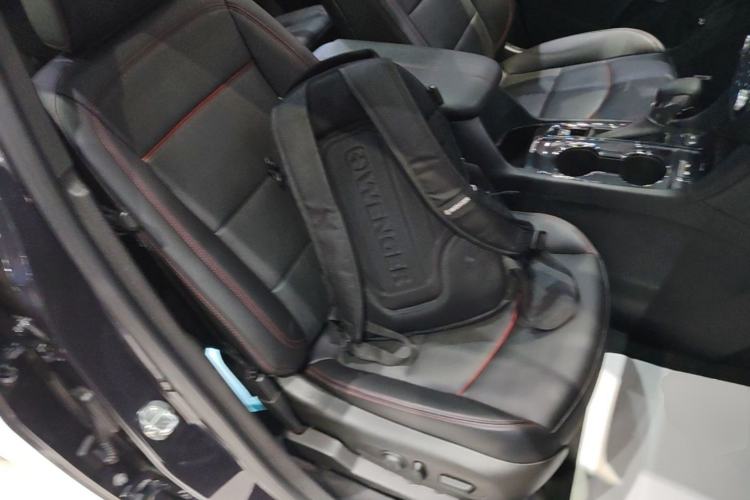 Used Chevrolet Equinox 2022 Mild Hybrid 550T RS Four-Wheel Drive Intelligent Guardian Edition Right Front Seat