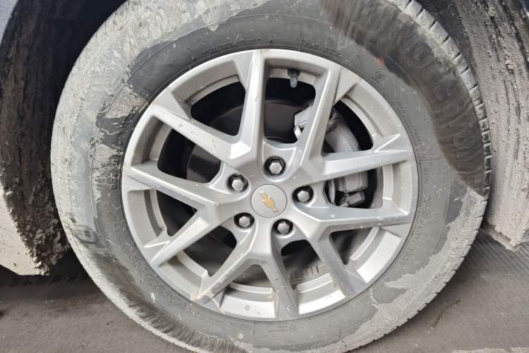 Used Chevrolet Equinox 2022 535T Chijie Edition Right Front Wheel Hub