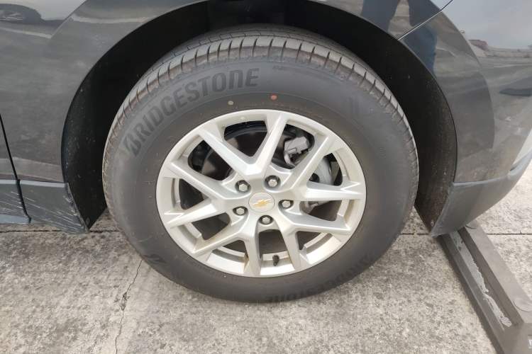 Used Chevrolet Equinox 2022 535T Chijie Edition Right Front Wheel Hub