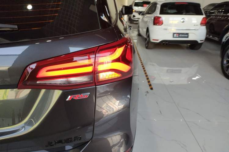 Used Chevrolet Equinox 2022 Mild Hybrid 550T RS Four-Wheel Drive Intelligent Guardian Edition Right Rear Taillight