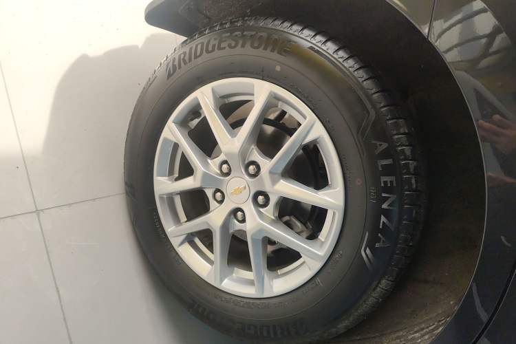 Used Chevrolet Equinox 2022 535T Chijie Edition Right Rear Wheel Hub