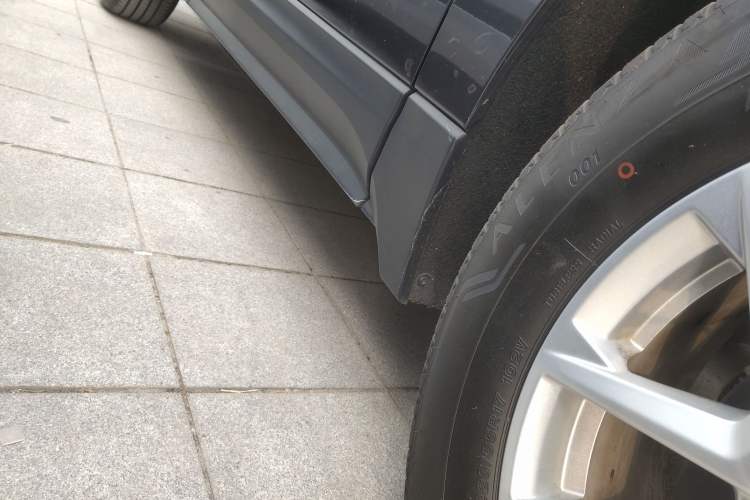 Used Chevrolet Equinox 2022 535T Chijie Edition Right Side Sill