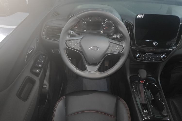 Used Chevrolet Equinox 2022 Mild Hybrid 550T RS Smart Boundary-Setting Edition Steering Wheel