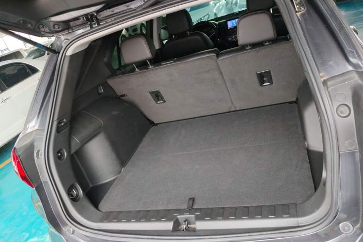 Used Chevrolet Equinox 2022 535T Chijie Edition Trunk
