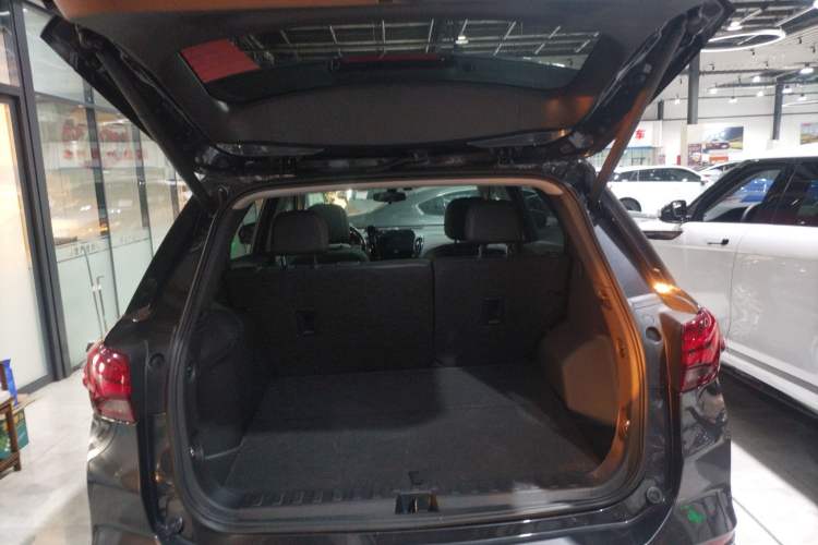 Used Chevrolet Equinox 2022 535T YuJie Edition Trunk