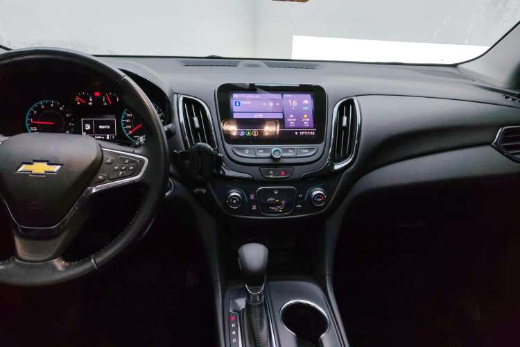 Used Chevrolet Equinox 2022 535T Chijie Edition Audio And AC Panel
