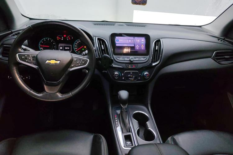 Used Chevrolet Equinox 2022 535T Chijie Edition Center Console