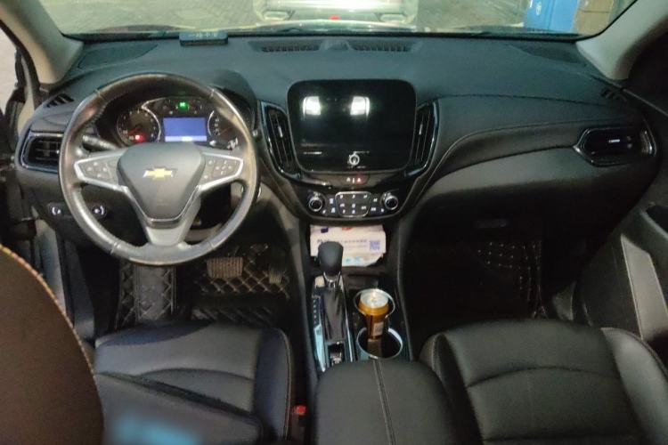 Used Chevrolet Equinox 2022 535T YuJie Edition Center Console