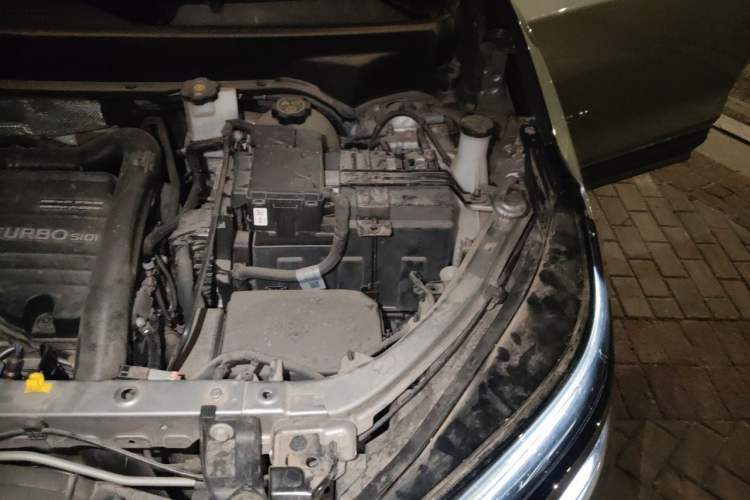 Used Chevrolet Equinox 2022 535T YuJie Edition Engine Bay Left