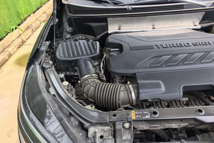 Used Chevrolet Equinox 2022 Light Hybrid 550T RS All-Wheel-Drive Smart Boundary Edition Engine Bay Right