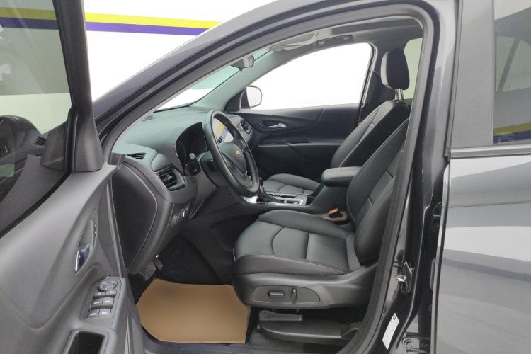 Used Chevrolet Equinox 2022 535T Chijie Edition Left Front Seat