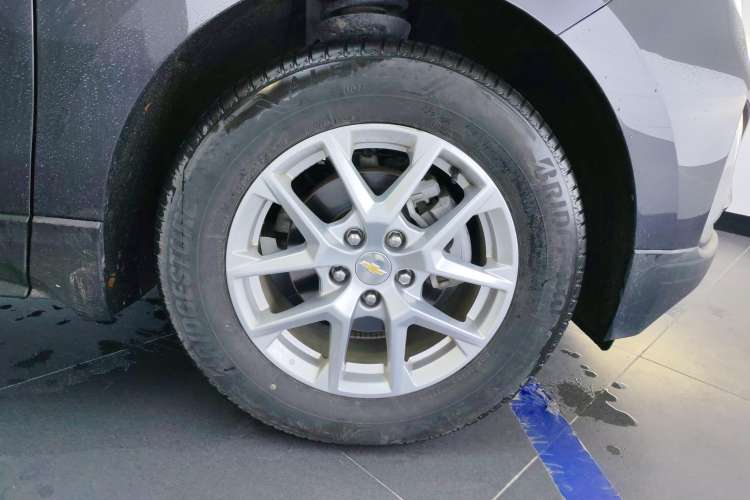 Used Chevrolet Equinox 2022 535T Chijie Edition Right Front Wheel Hub