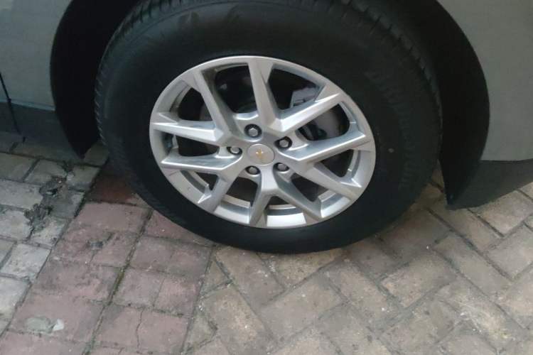 Used Chevrolet Equinox 2022 535T YuJie Edition Right Front Wheel Hub