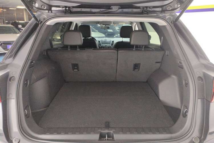 Used Chevrolet Equinox 2022 535T Chijie Edition Trunk