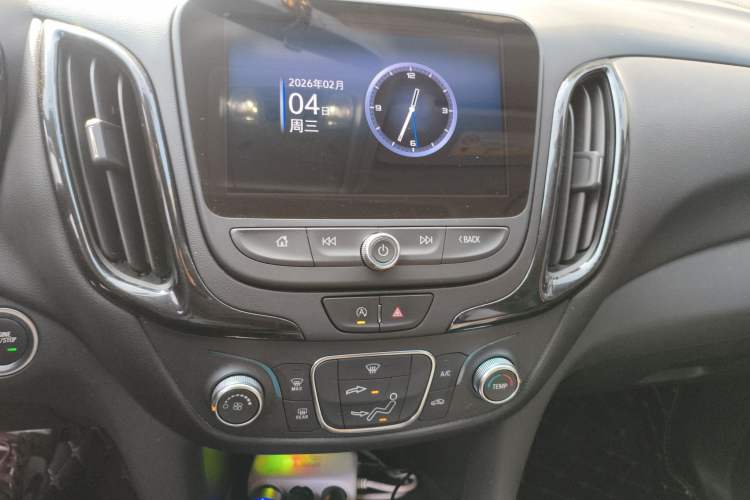 Used Chevrolet Equinox 2022 535T Chijie Edition Audio And AC Panel