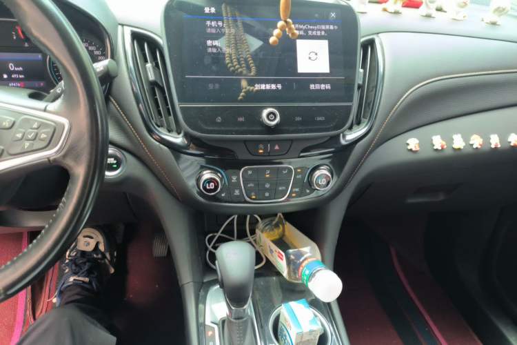 Used Chevrolet Equinox 2022 535T YuJie Edition Audio And AC Panel