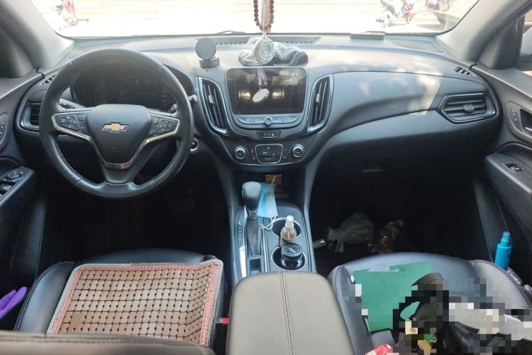Used Chevrolet Equinox 2022 535T Chijie Edition Center Console