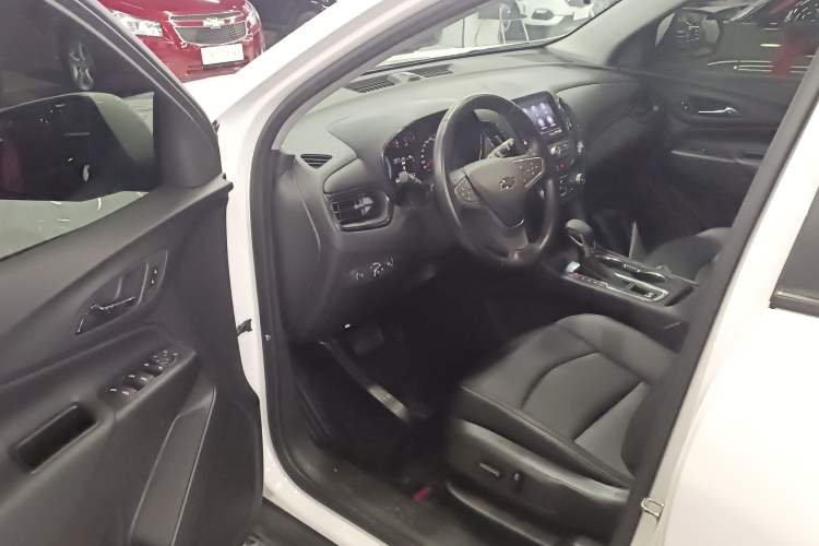 Used Chevrolet Equinox 2022 535T Chijie Edition Driver Seat