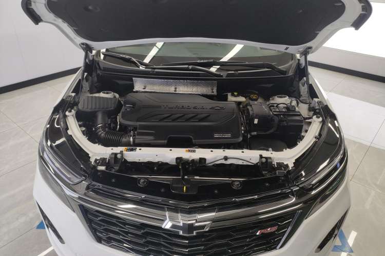 Used Chevrolet Equinox 2022 Mild Hybrid 550T RS Smart Boundary-Setting Edition Engine Bay