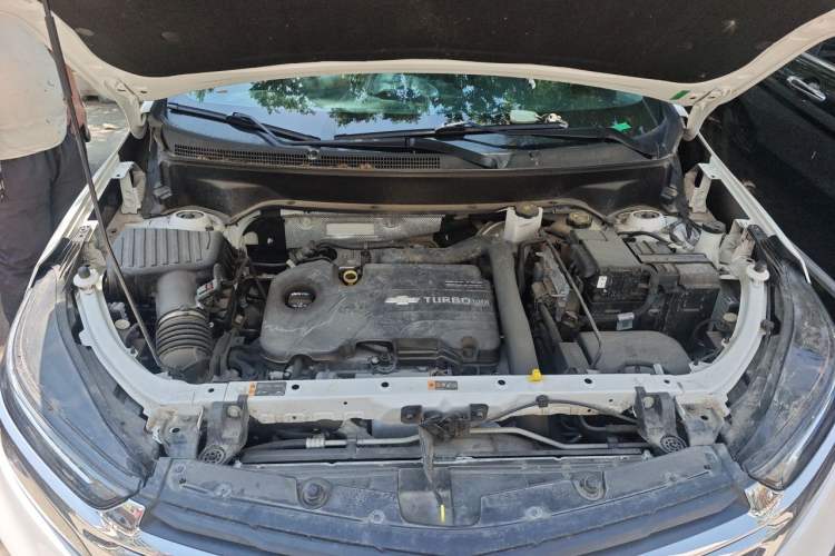 Used Chevrolet Equinox 2022 535T Chijie Edition Engine Bay