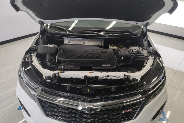 Used Chevrolet Equinox 2022 Mild Hybrid 550T RS Smart Boundary-Setting Edition Engine Bay